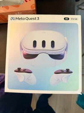 Meta Quest 3 Retail Box - White Headset